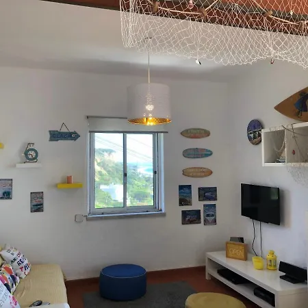 Fonte Da Telha Hostel