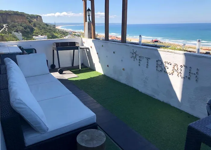 Fonte Da Telha Hostal *