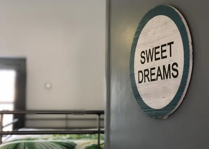 Fonte Da Telha Hostal