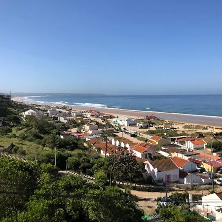 Fonte Da Telha Albergue *