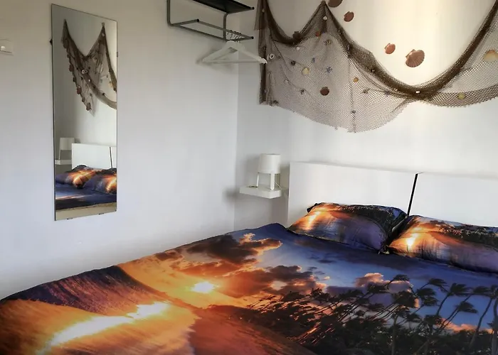 Fonte Da Telha Hostel *