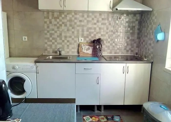 Fonte Da Telha Hostel *